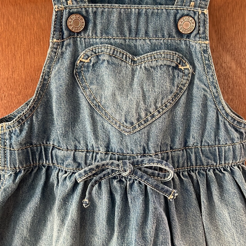 NWOT Overall Heart Jumper - Picture 2 of 4